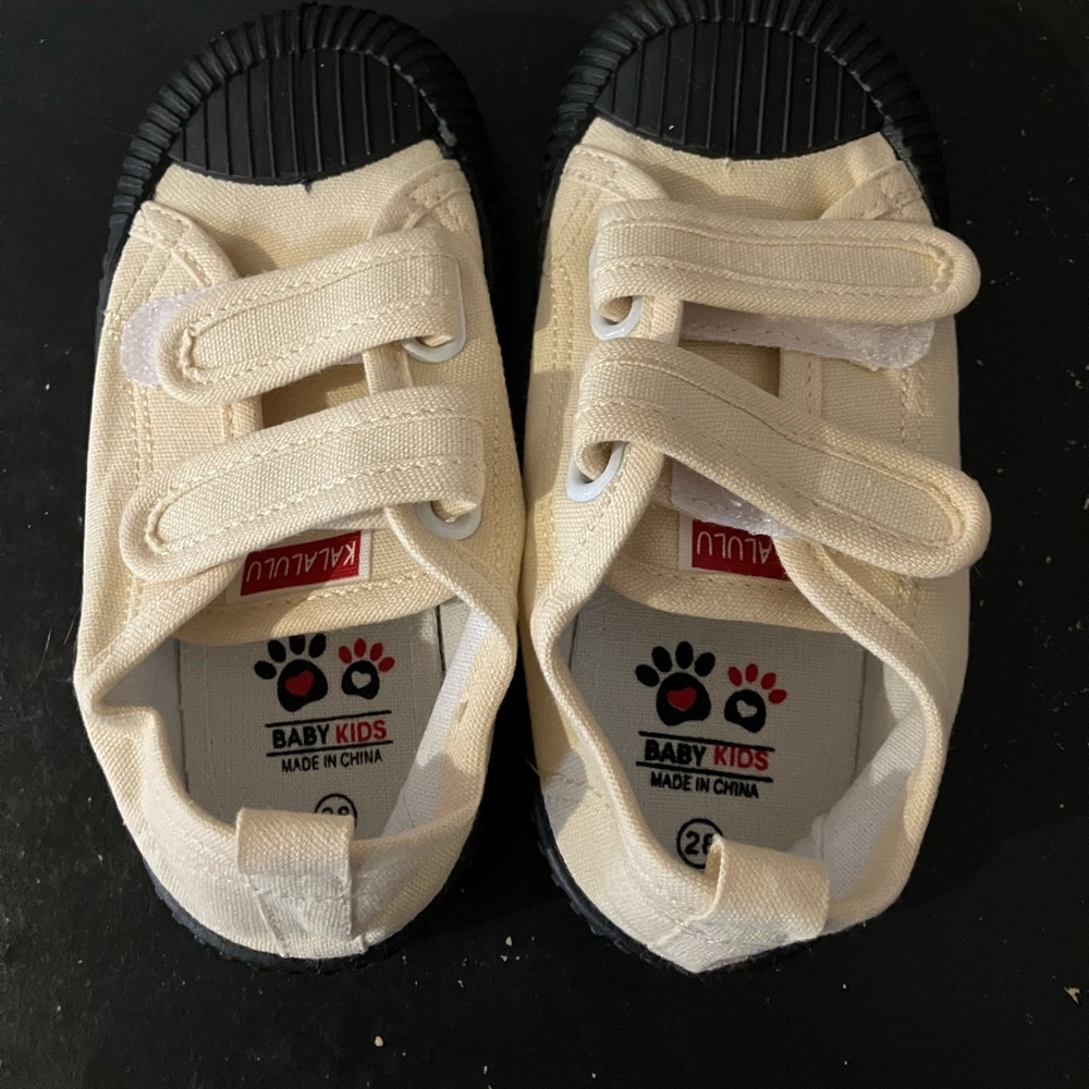 NEW Toddler Shoes Velcro Straps